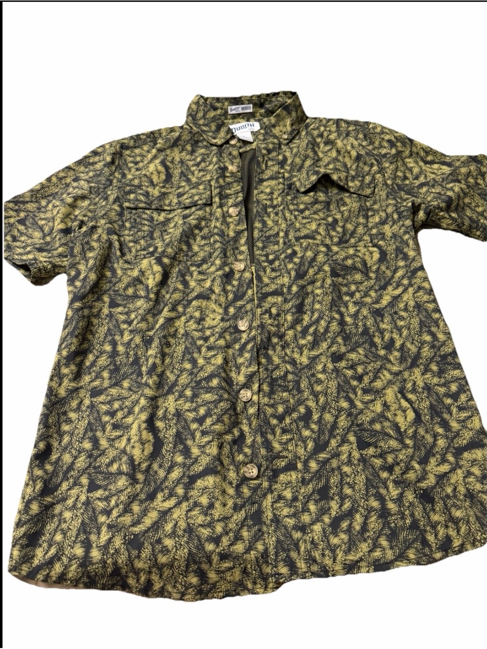 Duluth Trading Co Olive and Black Short Sleeve Button-Up vented small